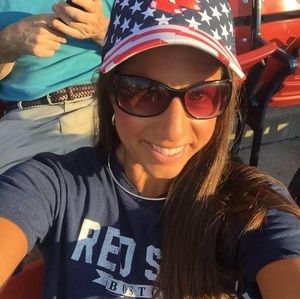 Meet your Posher, Whitney